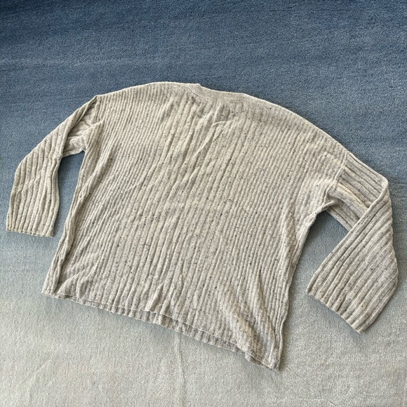 Madewell Grey Speckled Relaxed Crewneck Sweater - Picture 6 of 7